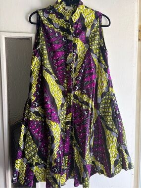 Zuri sleeveless dress. Standard length